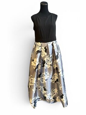 Floral Print Maxi Dress with Black Bodice Size 12 EUC